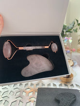 Load image into Gallery viewer, Rose Quartz Roller and Gua Sha Gift Set
