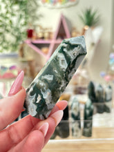 Load image into Gallery viewer, Moss Agate Towers