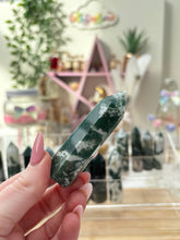 Load image into Gallery viewer, Moss Agate Towers