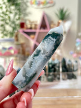 Load image into Gallery viewer, Moss Agate Towers