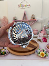 Load image into Gallery viewer, Silver Shell with Blue Glass insert