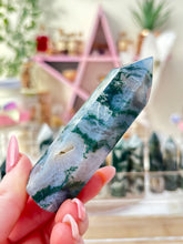 Load image into Gallery viewer, Moss Agate Towers