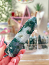 Load image into Gallery viewer, Moss Agate Towers