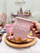 Load image into Gallery viewer, Pink Terracotta Cauldron