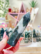Load image into Gallery viewer, Moss Agate Towers