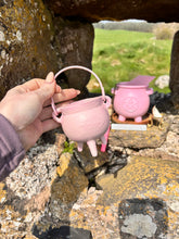 Load image into Gallery viewer, Pink 7.5cm Iron Cauldron
