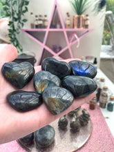 Load image into Gallery viewer, Labradorite Hearts