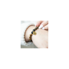 Load image into Gallery viewer, Confidence Tiger's Eye Crystal Essential Oil Bracelet