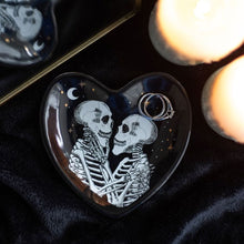 Load image into Gallery viewer, Skeleton Couple Heart Trinket Dish
