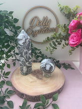 Load image into Gallery viewer, Shell Jasper Sphere