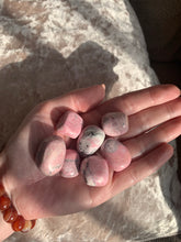 Load image into Gallery viewer, Tumbles