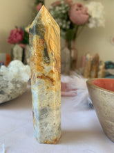 Load image into Gallery viewer, Crazy Lace Agate Tower / Point