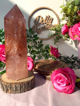 Load image into Gallery viewer, Fire Quartz Tower