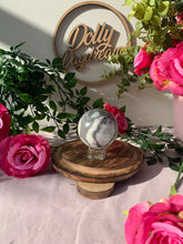 Load image into Gallery viewer, Shell Jasper Sphere