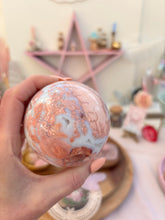 Load image into Gallery viewer, Pink and Blue / Cotton candy Sphere
