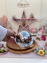 Load image into Gallery viewer, Silver Swivel top dome with glass insert
