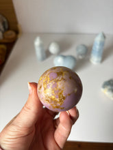 Load image into Gallery viewer, Phosphorsiderite Spheres
