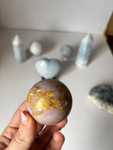 Load image into Gallery viewer, Phosphorsiderite Spheres
