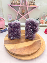 Load image into Gallery viewer, Amethyst Bookends

