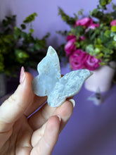 Load image into Gallery viewer, Moss Agate Butterfly
