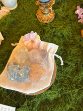 Load image into Gallery viewer, Crystal Raw Set #1
