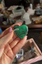 Load image into Gallery viewer, Malachite Heart

