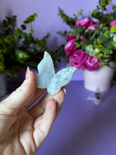 Load image into Gallery viewer, Moss Agate Butterfly
