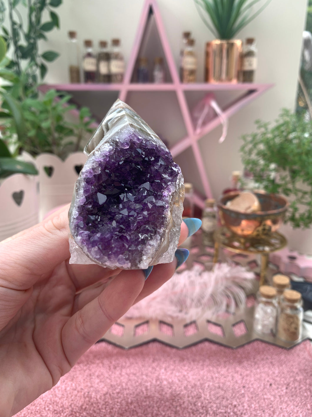Amethyst Cut Base