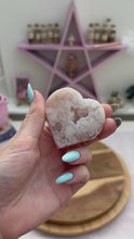 Load and play video in Gallery viewer, Flower Agate Heart

