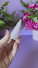 Load and play video in Gallery viewer, Rose Quartz Ring Holder
