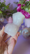 Load and play video in Gallery viewer, Rose Quartz Female Body
