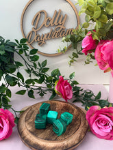Load image into Gallery viewer, Malachite Cubes
